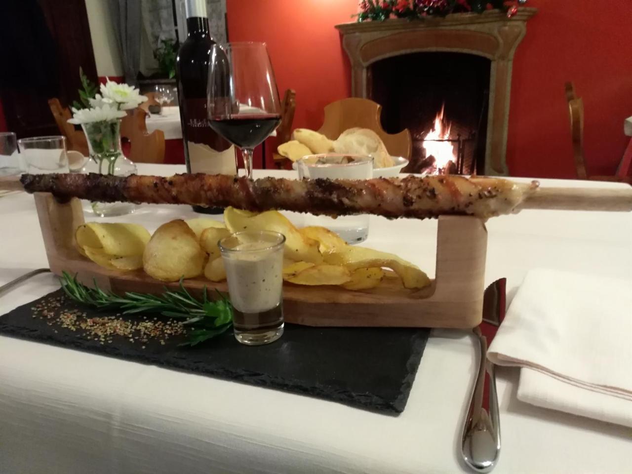 Albergo Ristorante Coppa Dazio Extérieur photo